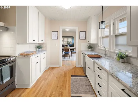 1659 E 23rd Avenue Eugene OR 97403