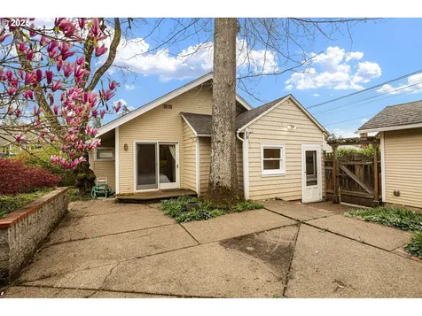 1659 E 23rd Avenue Eugene OR 97403