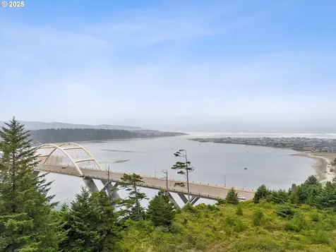 1000 NW Highland Drive Tl 4003 Waldport OR 97394