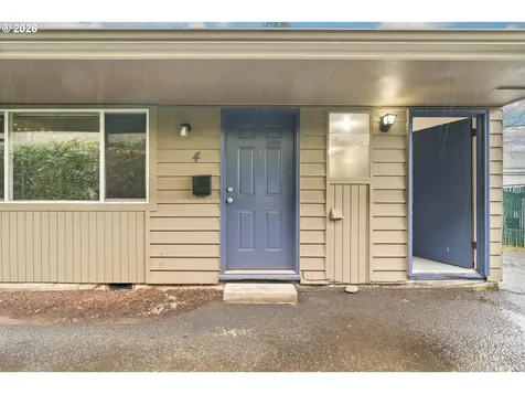 5730 SE Center Street Portland OR 97206