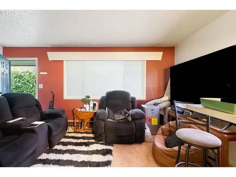 5730 SE Center Street Portland OR 97206