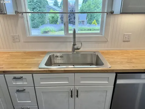 3414 NE 41st Street Vancouver WA 98661