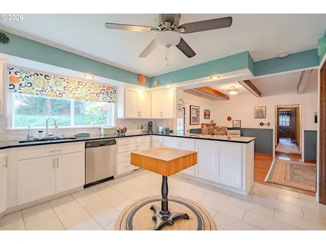 10702 NW 13th Place Vancouver WA 98685