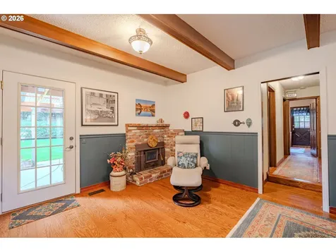 10702 NW 13th Place Vancouver WA 98685