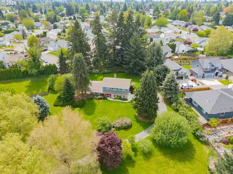 10702 NW 13th Place Vancouver WA 98685