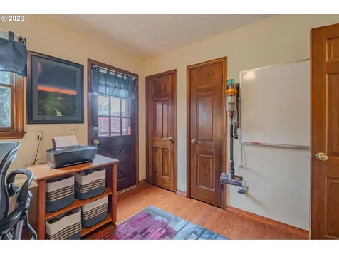 10702 NW 13th Place Vancouver WA 98685
