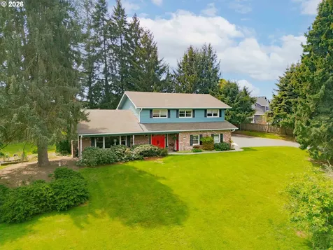 10702 NW 13th Place Vancouver WA 98685