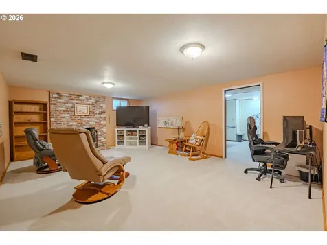 10702 NW 13th Place Vancouver WA 98685