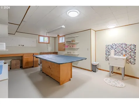 10702 NW 13th Place Vancouver WA 98685