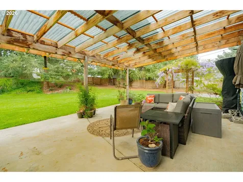 10702 NW 13th Place Vancouver WA 98685