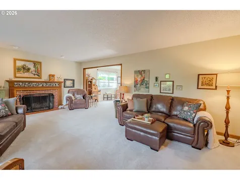 10702 NW 13th Place Vancouver WA 98685