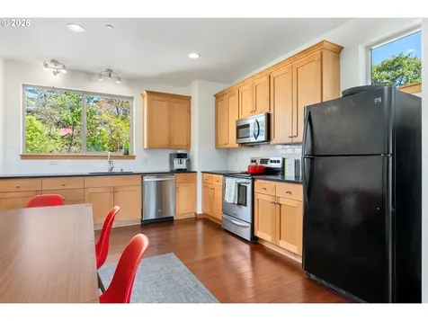 511 SE Upper Wyers White Salmon WA 98672