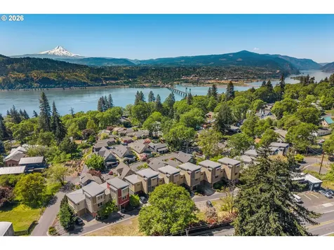 511 SE Upper Wyers White Salmon WA 98672