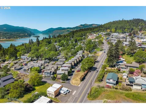 511 SE Upper Wyers White Salmon WA 98672