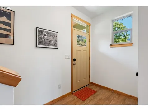 511 SE Upper Wyers White Salmon WA 98672