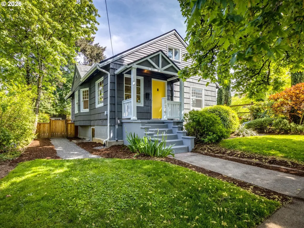 5506 NE 32nd Place Portland OR 97211
