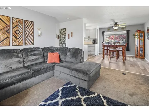 325 Alder Avenue Gervais OR 97026