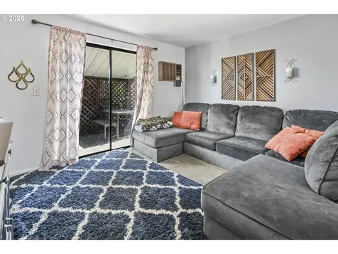 325 Alder Avenue Gervais OR 97026