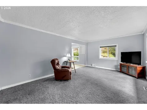 373 N Shepherd Road Washougal WA 98671