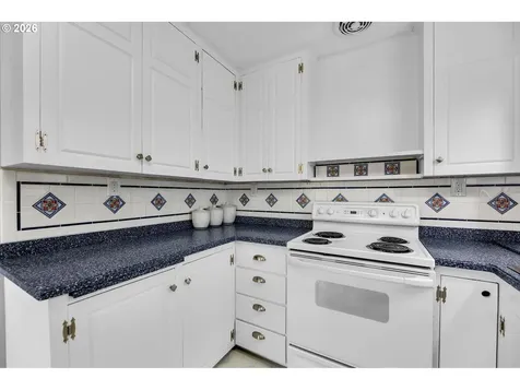 373 N Shepherd Road Washougal WA 98671