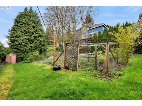 373 N Shepherd Road Washougal WA 98671