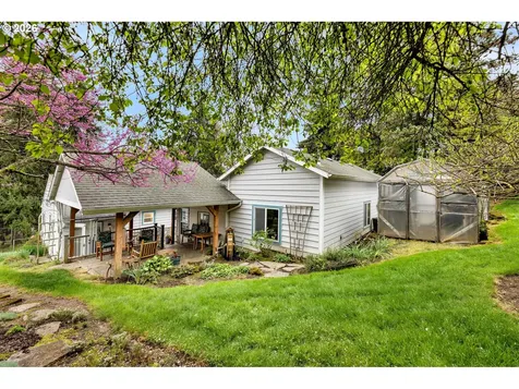 373 N Shepherd Road Washougal WA 98671