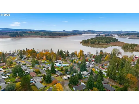 106 Wilford Road Silver Lake WA 98645