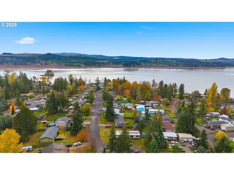 106 Wilford Road Silver Lake WA 98645