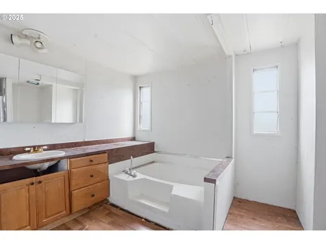 106 Wilford Road Silver Lake WA 98645