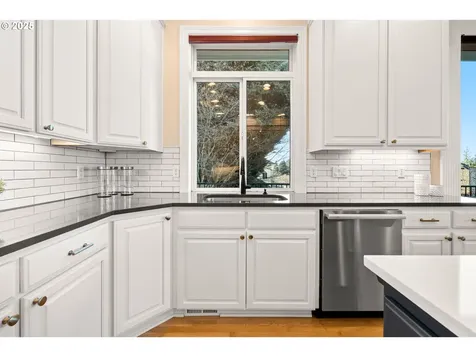 10228 SE Brookmore Court Happy Valley OR 97086