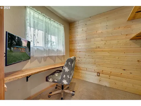 200 Roberson Road Woodland WA 98674