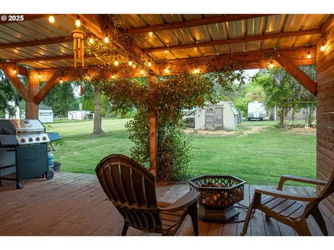 200 Roberson Road Woodland WA 98674