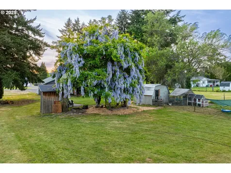 200 Roberson Road Woodland WA 98674