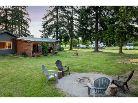 200 Roberson Road Woodland WA 98674