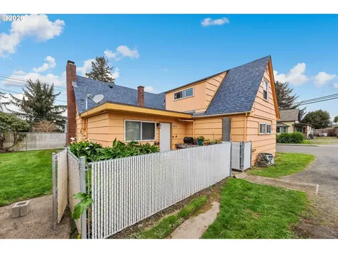 303 S Empire Boulevard Coos Bay OR 97420