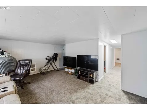 303 S Empire Boulevard Coos Bay OR 97420