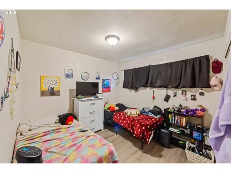 303 S Empire Boulevard Coos Bay OR 97420