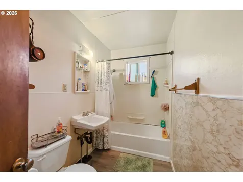 303 S Empire Boulevard Coos Bay OR 97420