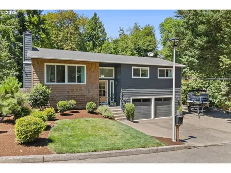 6818 Marquette Drive West Linn OR 97068
