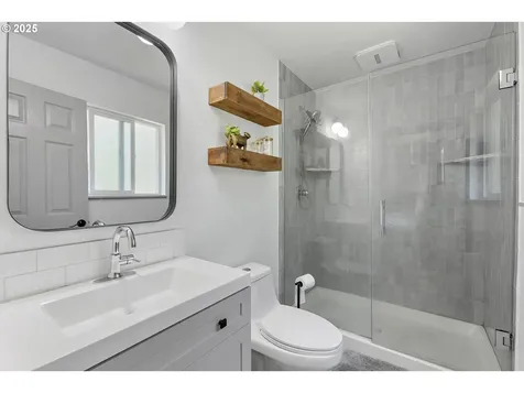 6818 Marquette Drive West Linn OR 97068