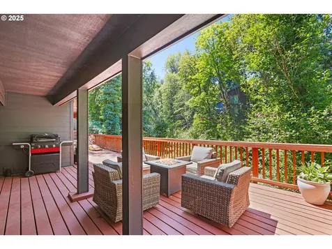 6818 Marquette Drive West Linn OR 97068