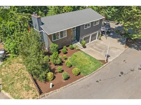 6818 Marquette Drive West Linn OR 97068