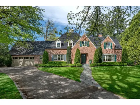 5046 SW Hilltop Lane Portland OR 97221