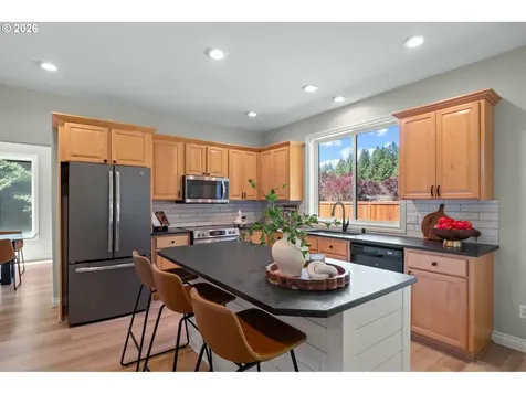 9816 NE 322nd Street La Center WA 98629