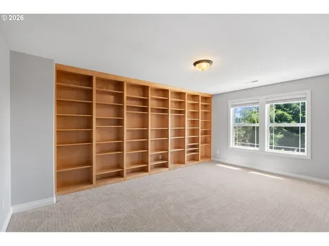 9816 NE 322nd Street La Center WA 98629