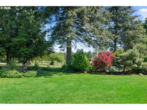 9816 NE 322nd Street La Center WA 98629