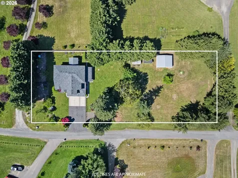 9816 NE 322nd Street La Center WA 98629