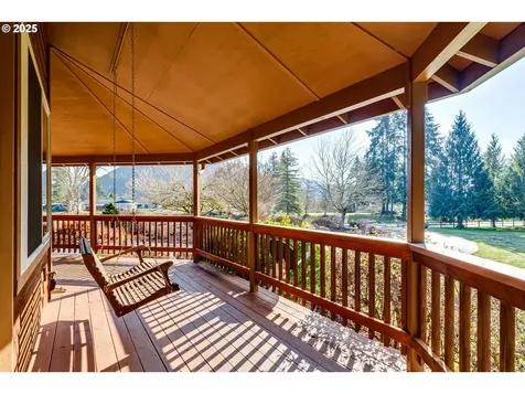 78445 Meadow Park Drive Cottage Grove OR 97424