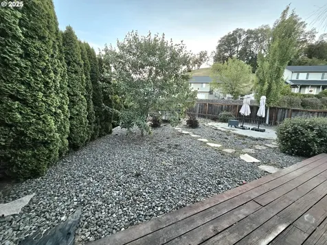 224 Summerwood Street Roseburg OR 97471