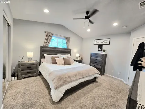 224 Summerwood Street Roseburg OR 97471